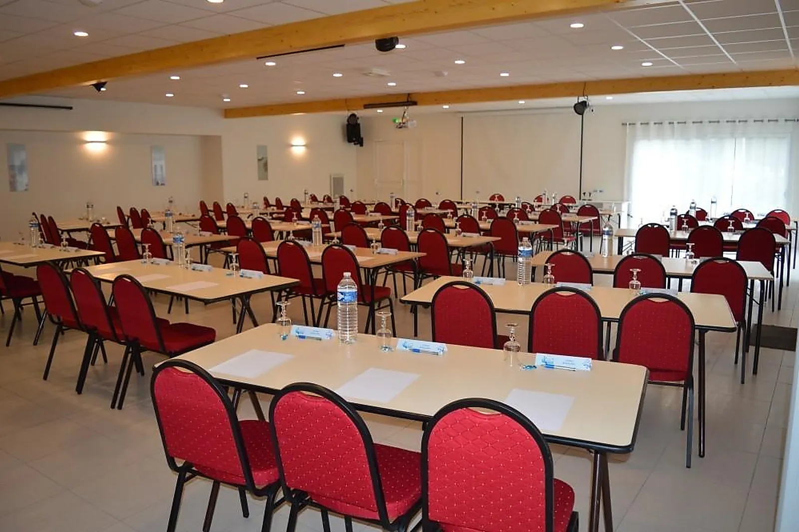 Lieux événementiels, KERAVEL VACANCES