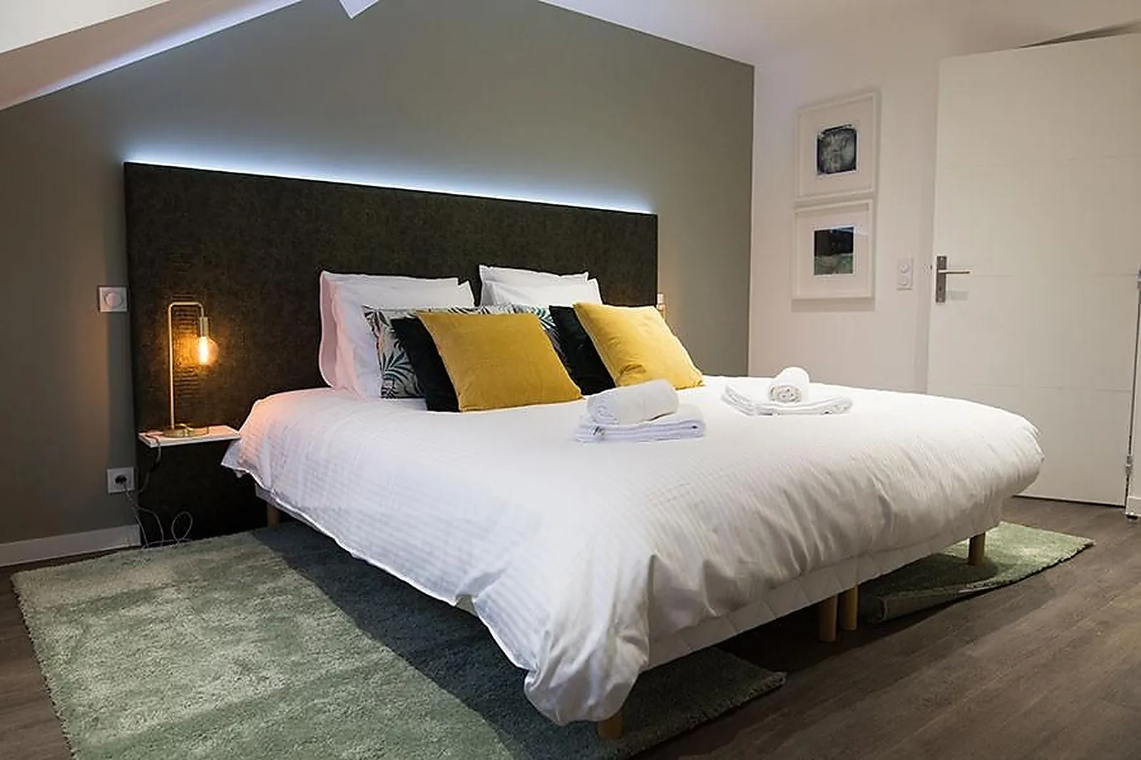 Lieux événementiels, KHUTE