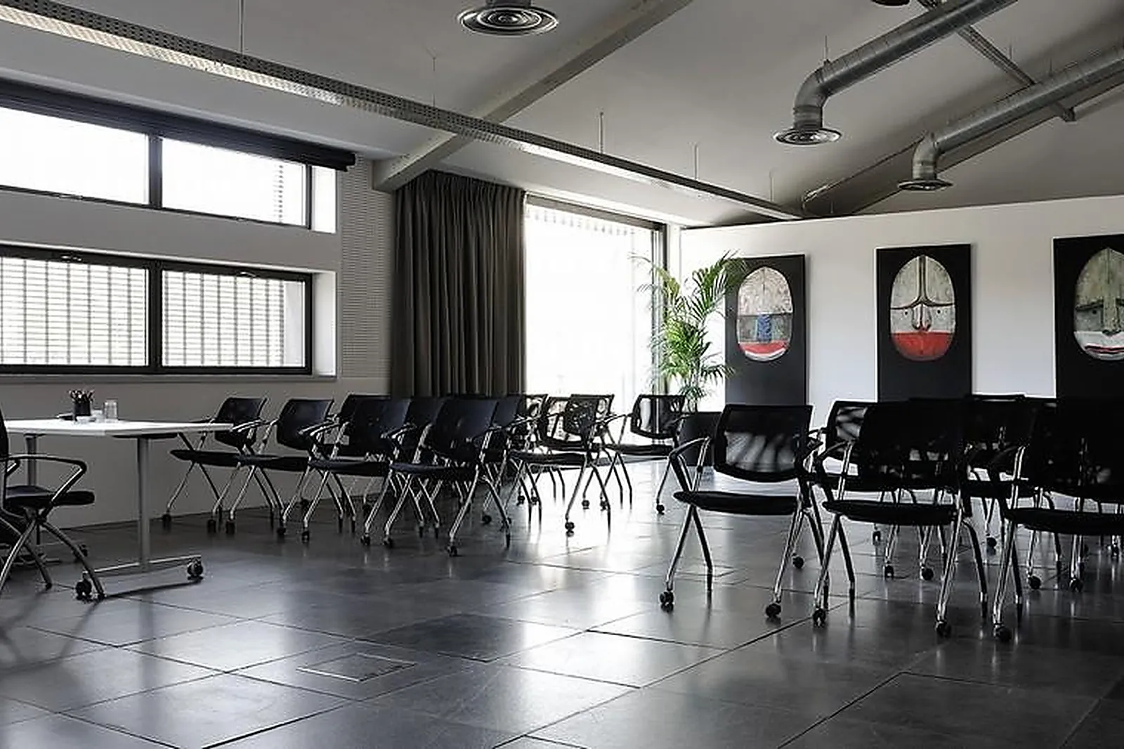 Lieux événementiels, KOLAAB