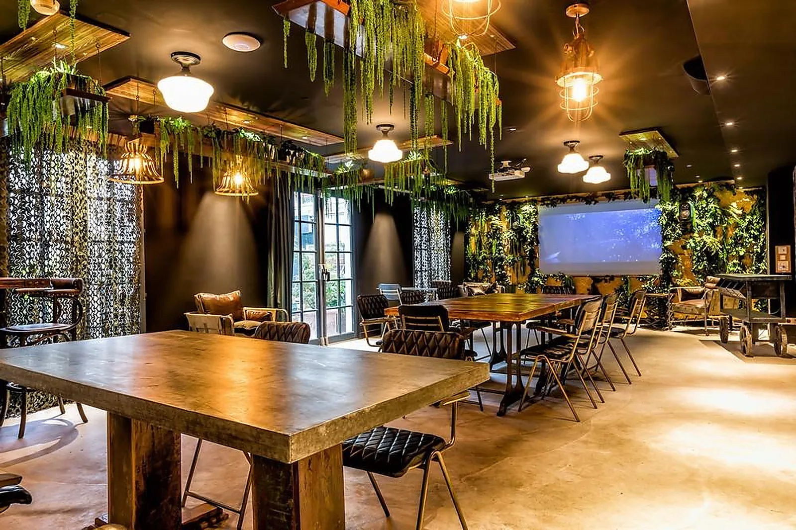 Lieux événementiels, KUBE HÔTEL