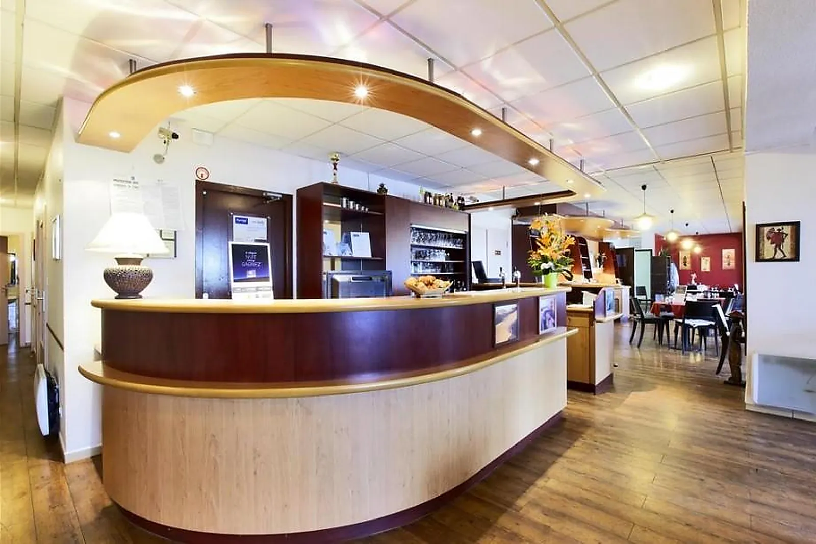 Lieux événementiels, KYRIAD BEAUVAIS SUD