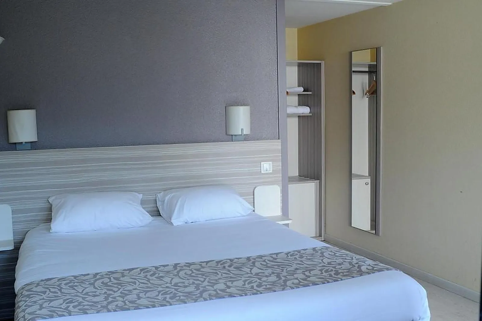 Lieux événementiels, KYRIAD BELLEGARDE CHATILLON