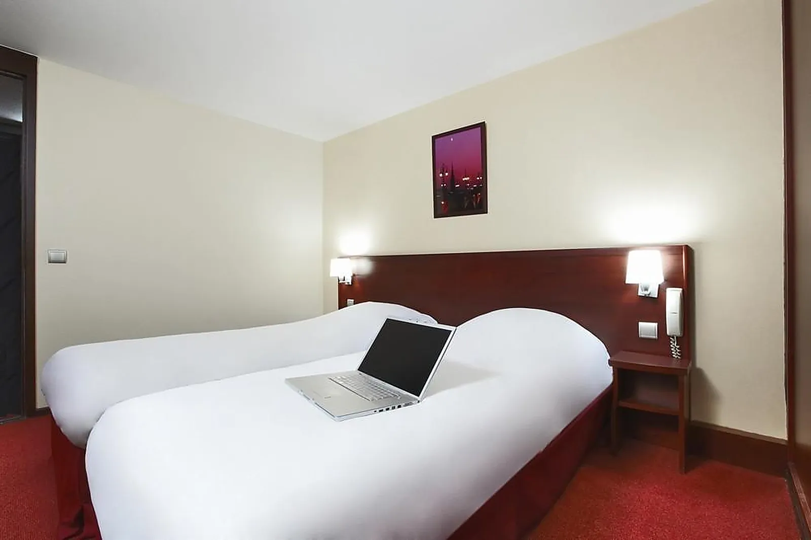 Lieux événementiels, KYRIAD BORDEAUX LORMONT