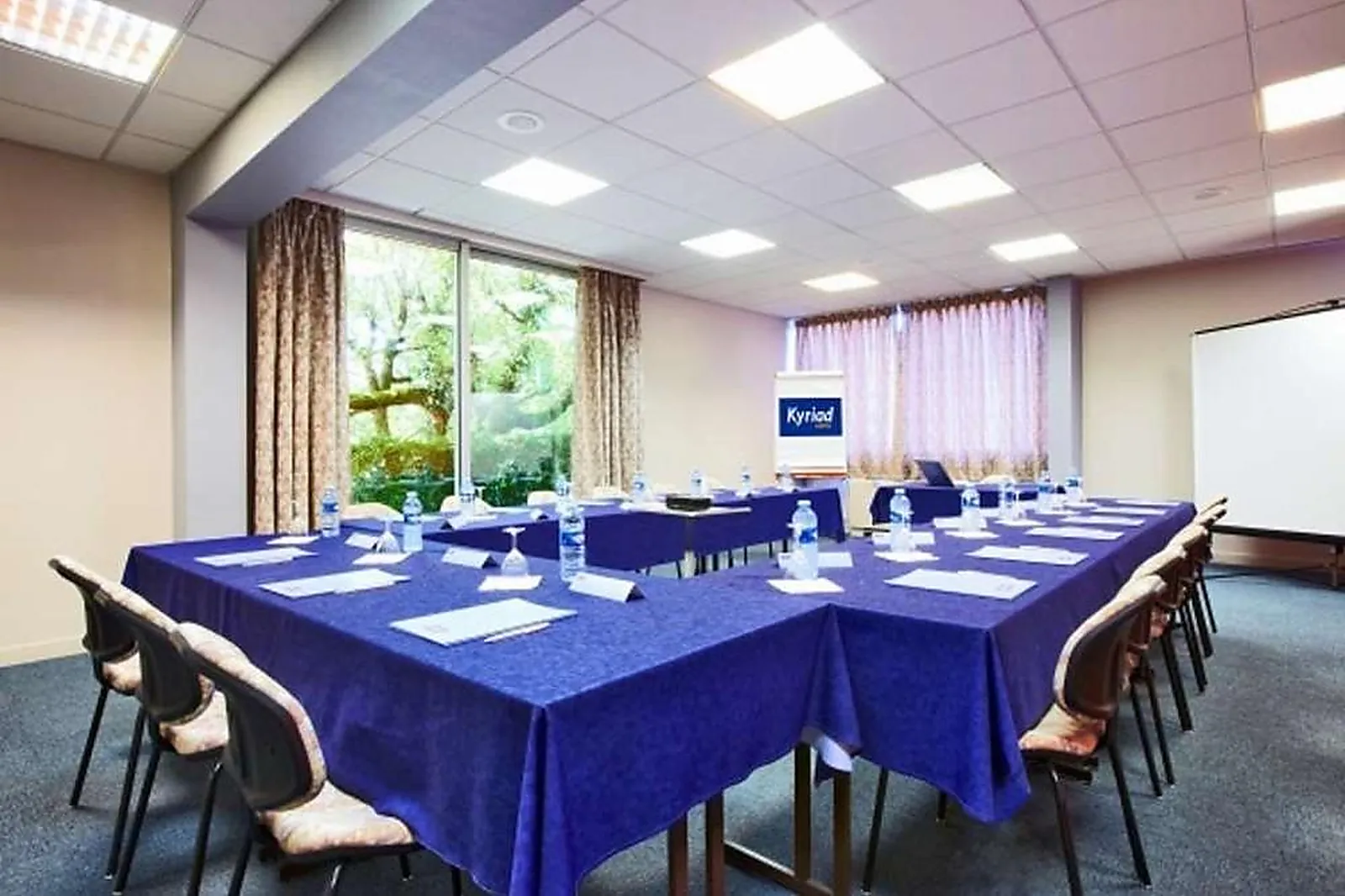 Lieux événementiels, KYRIAD BOURG-EN-BRESSE