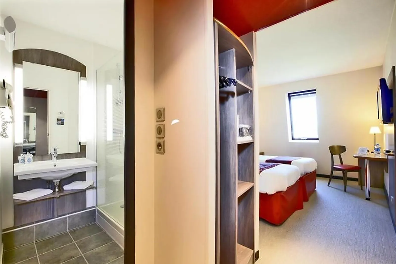 Lieux événementiels, KYRIAD COMPIÈGNE