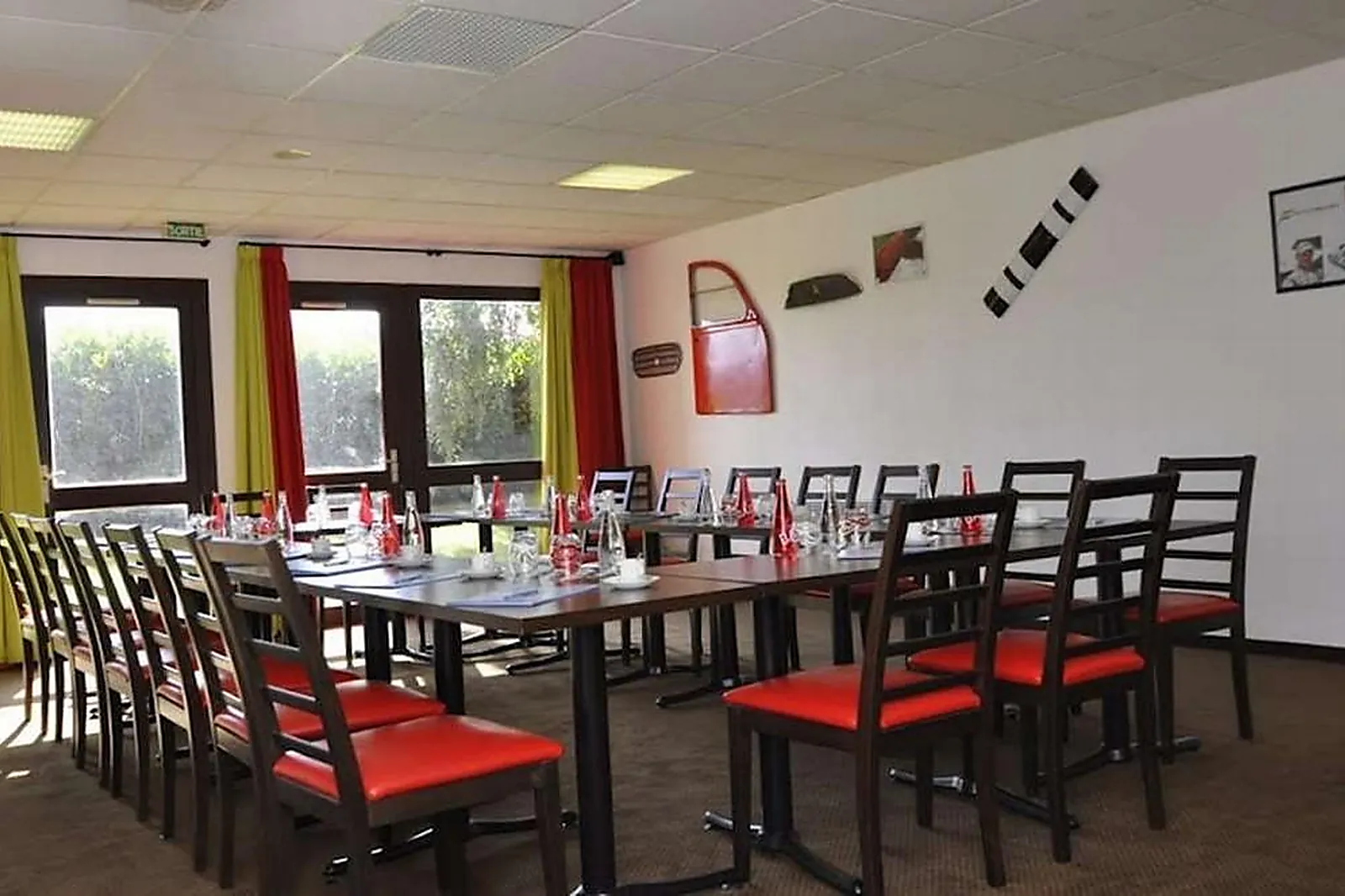 Lieux événementiels, KYRIAD DESIGN ENZO MONTLUÇON