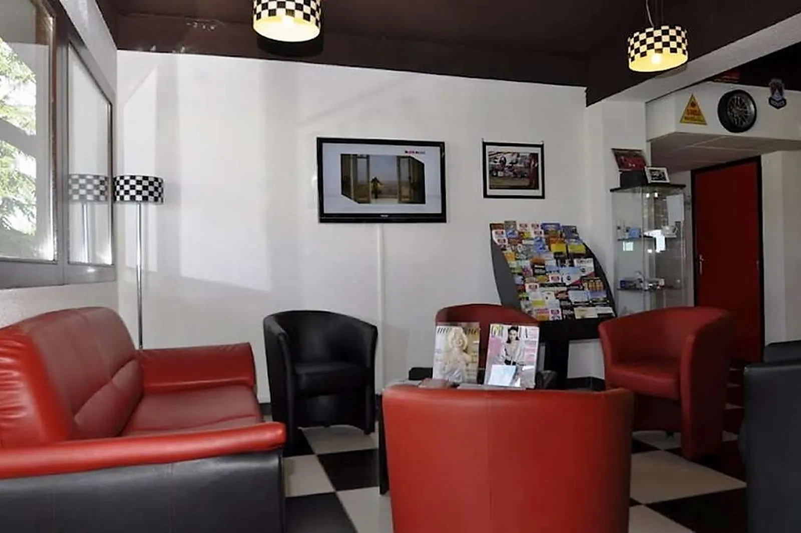 Lieux événementiels, KYRIAD DESIGN ENZO MONTLUÇON