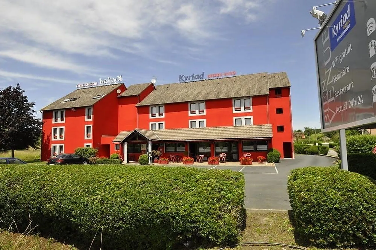 Lieux événementiels, KYRIAD DESIGN ENZO VIERZON