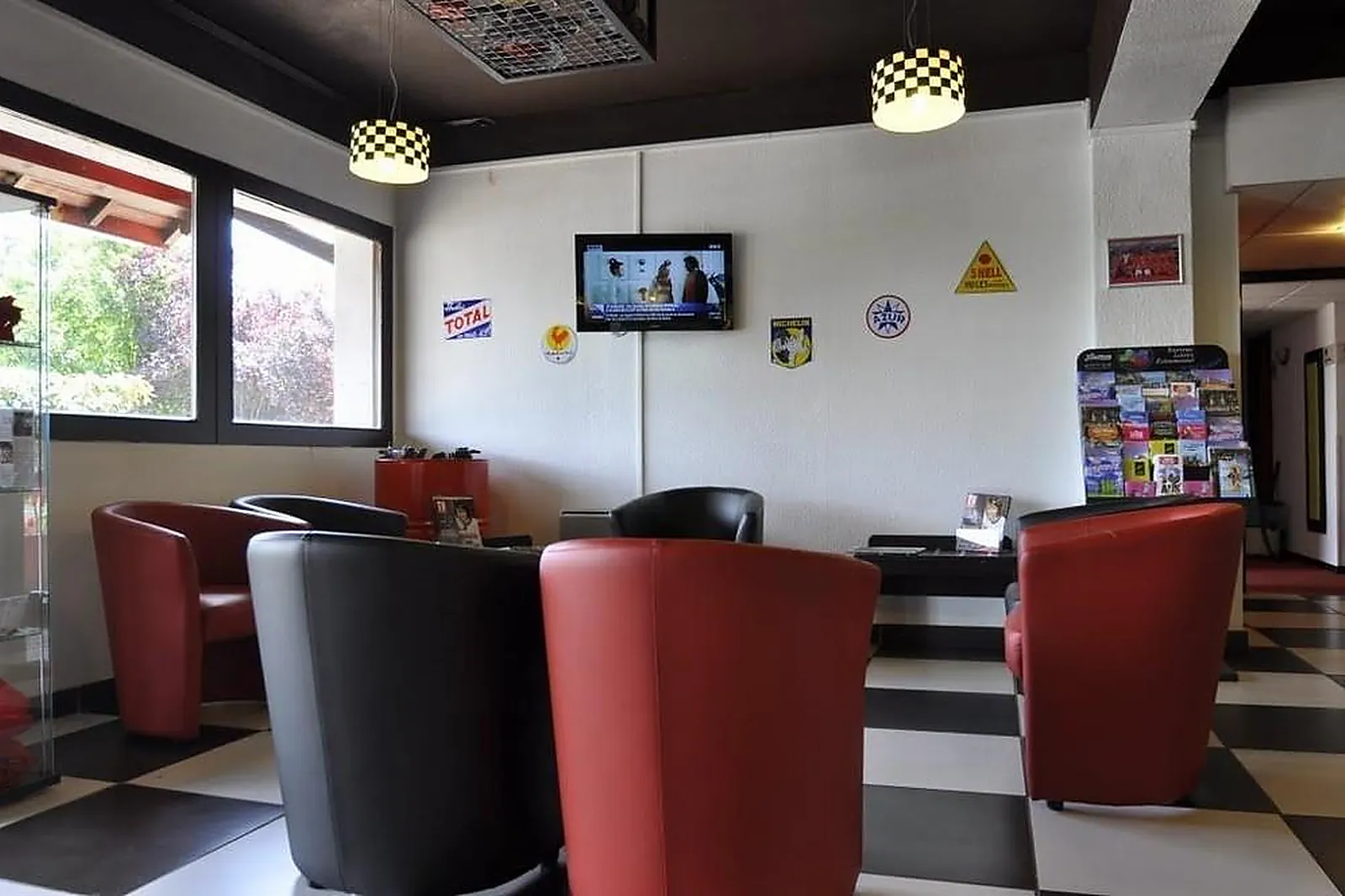 Lieux événementiels, KYRIAD DESIGN ENZO VIERZON