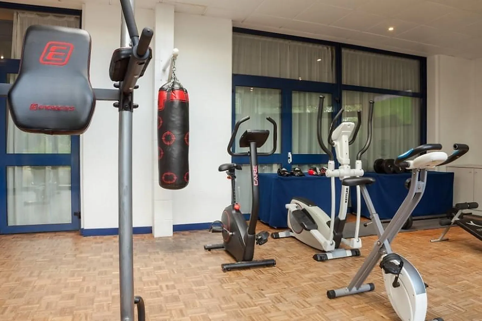 Lieux événementiels, KYRIAD DIRECT LES 3 MARCHES