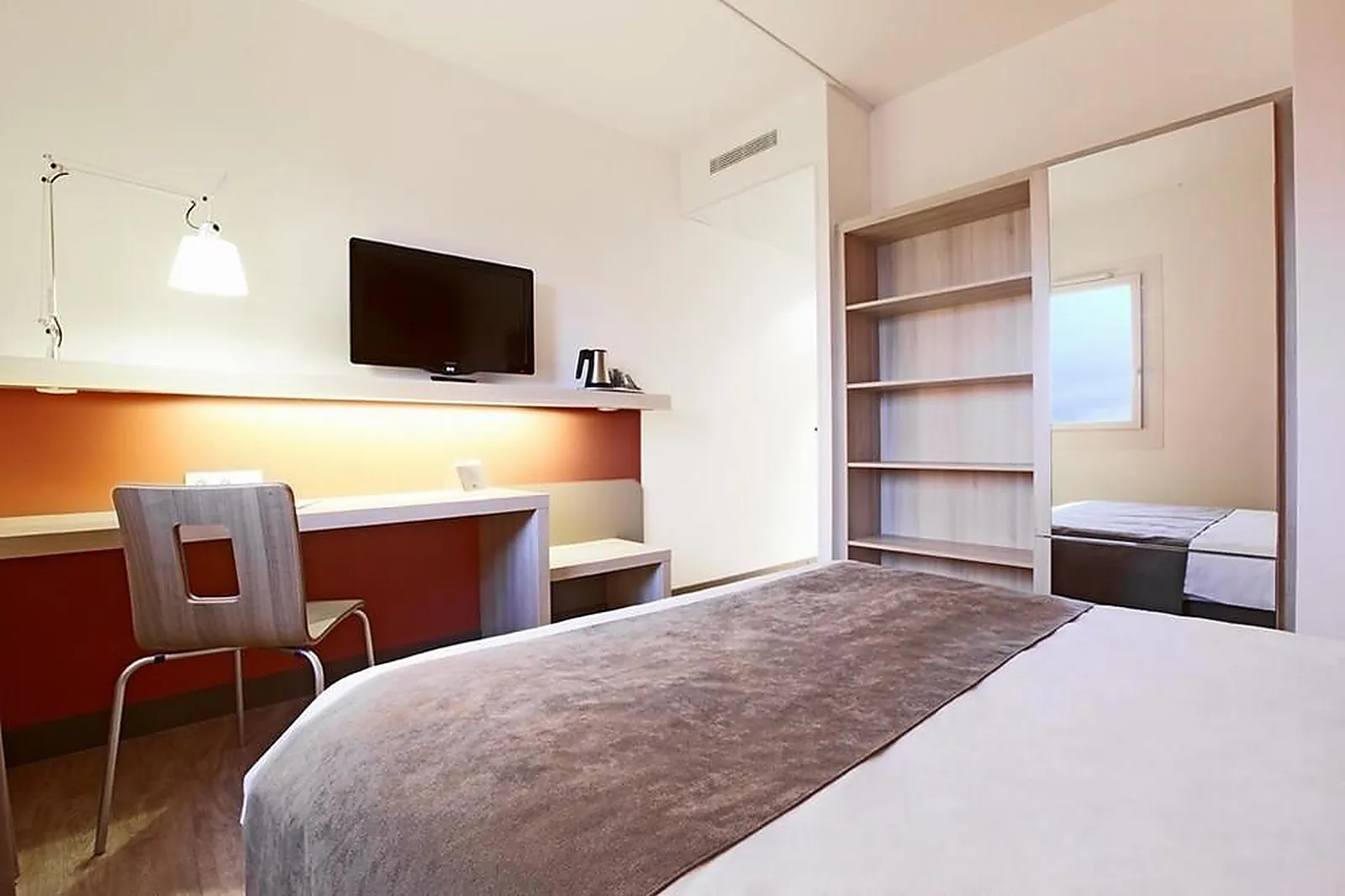 Lieux événementiels, KYRIAD DOUAI DECHY