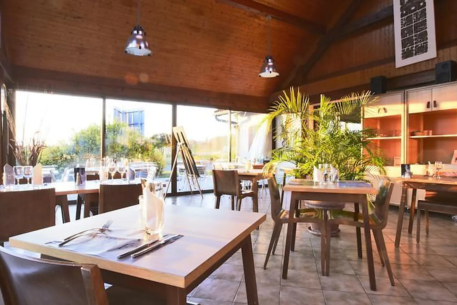 Lieux événementiels, KYRIAD GENEVE SAINT GENIS POUILLY