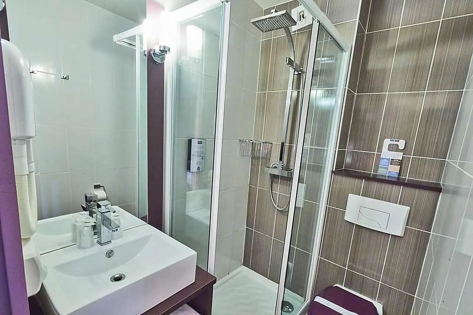 Lieux événementiels, KYRIAD LA FLÈCHE