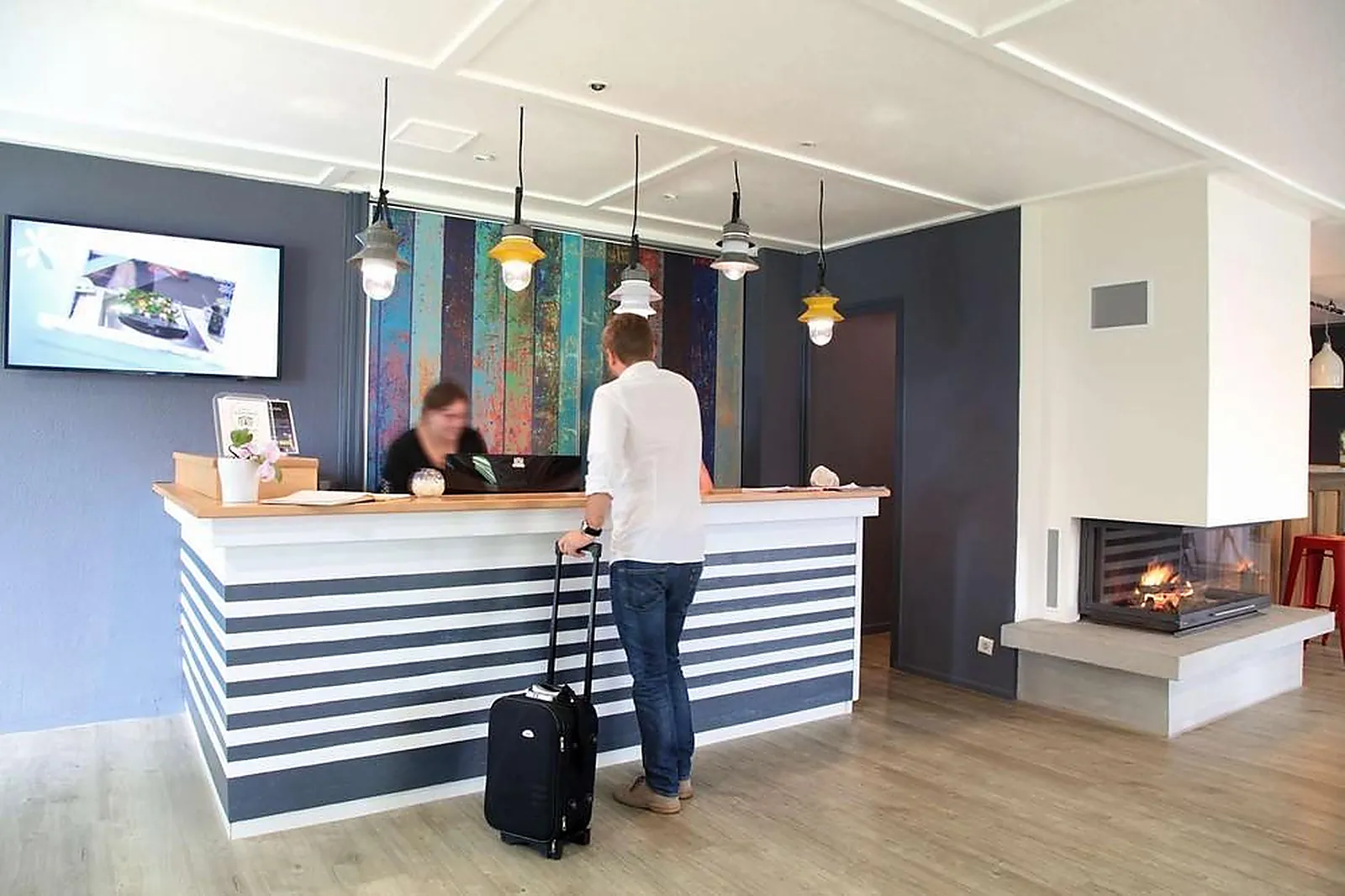 Lieux événementiels, KYRIAD LANNION PERROS GUIREC