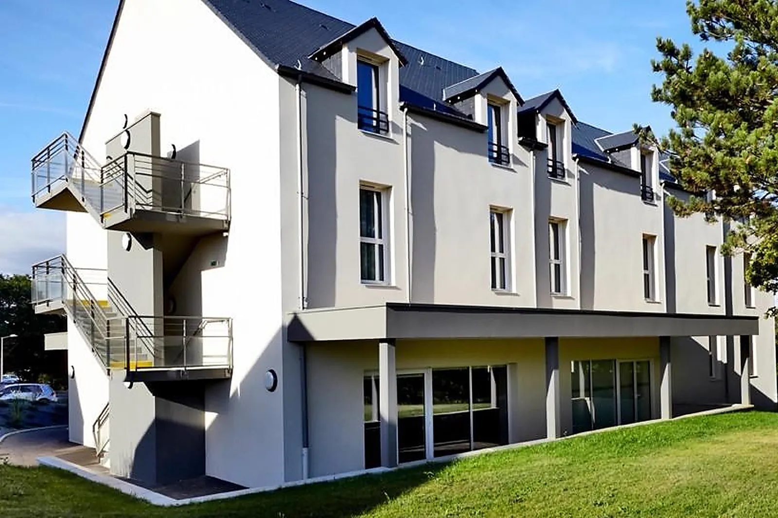 Lieux événementiels, KYRIAD LAVAL