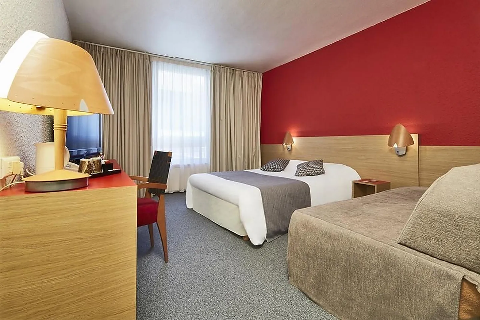 Lieux événementiels, KYRIAD LE CREUSOT MONTCHANIN