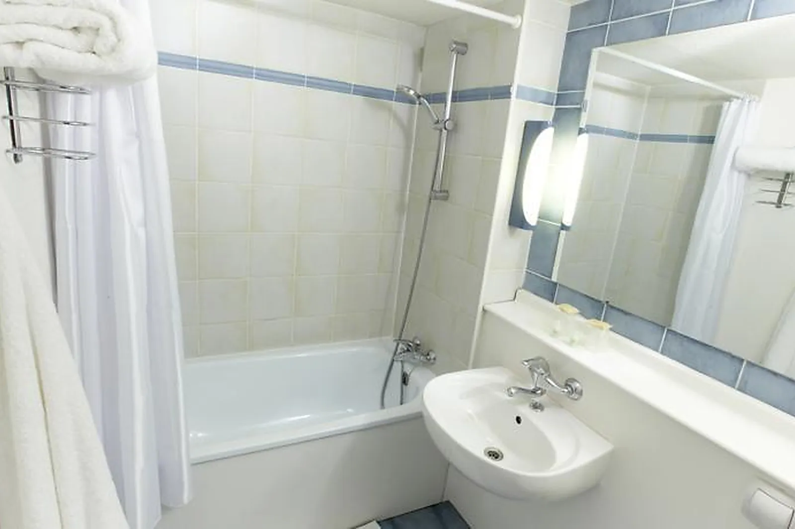 Lieux événementiels, KYRIAD LE HAVRE-EST GONFREVILLE