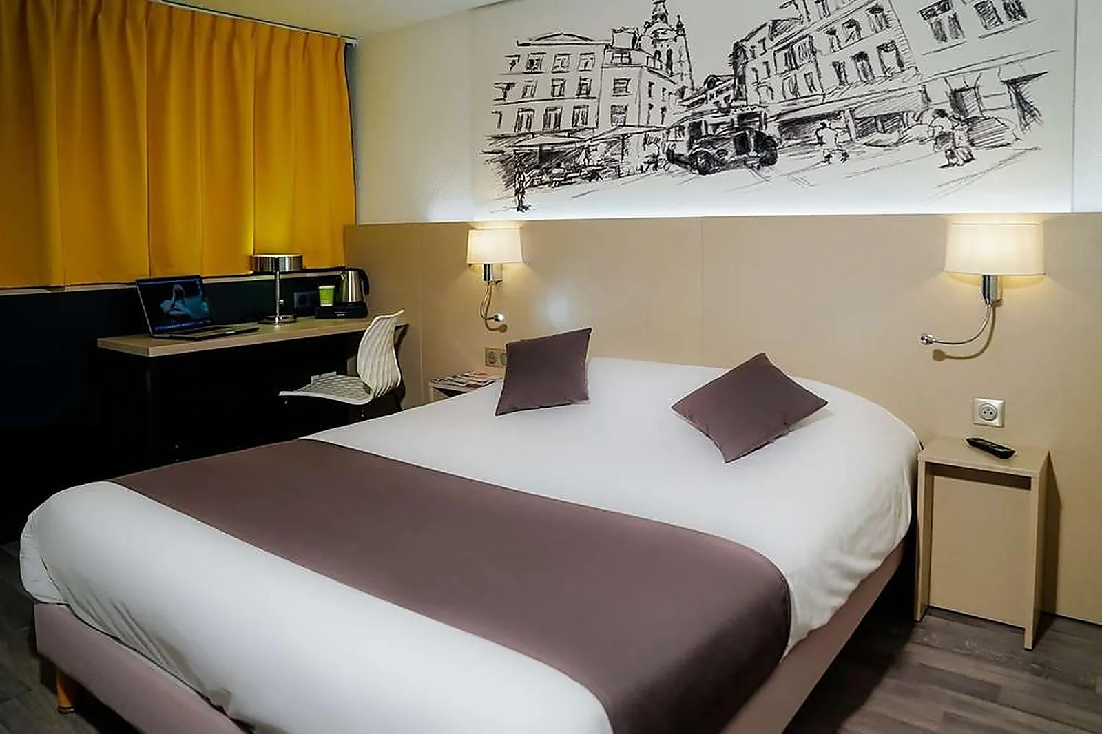 Lieux événementiels, KYRIAD LILLE NORD RONCQ