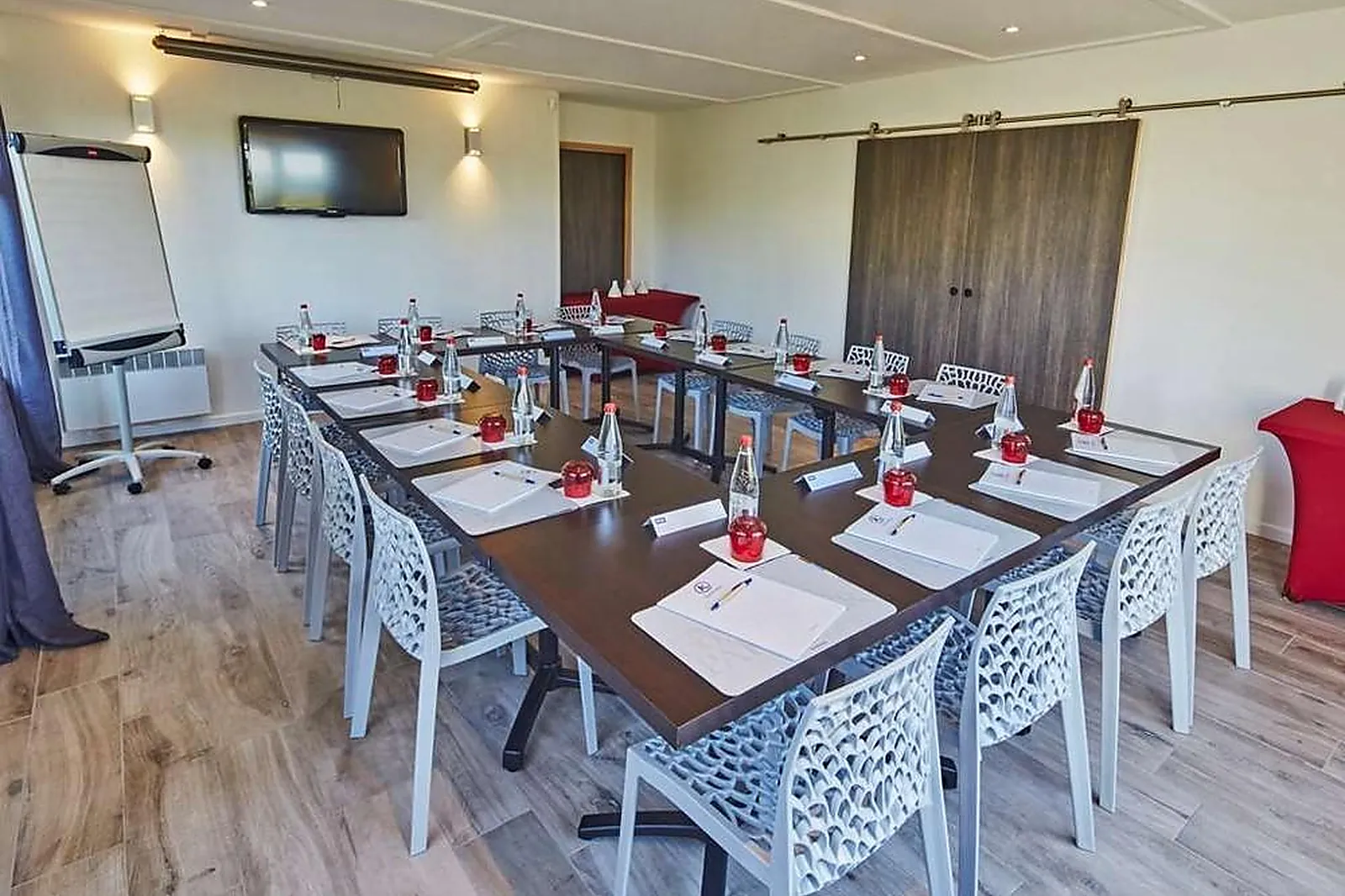 Lieux événementiels, KYRIAD LISIEUX