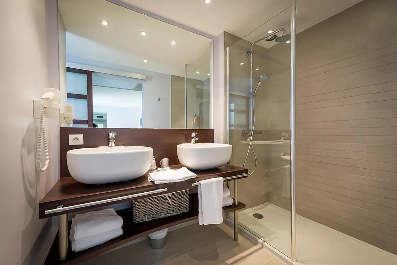 Lieux événementiels, KYRIAD LOUDUN - LE RENAUDOT