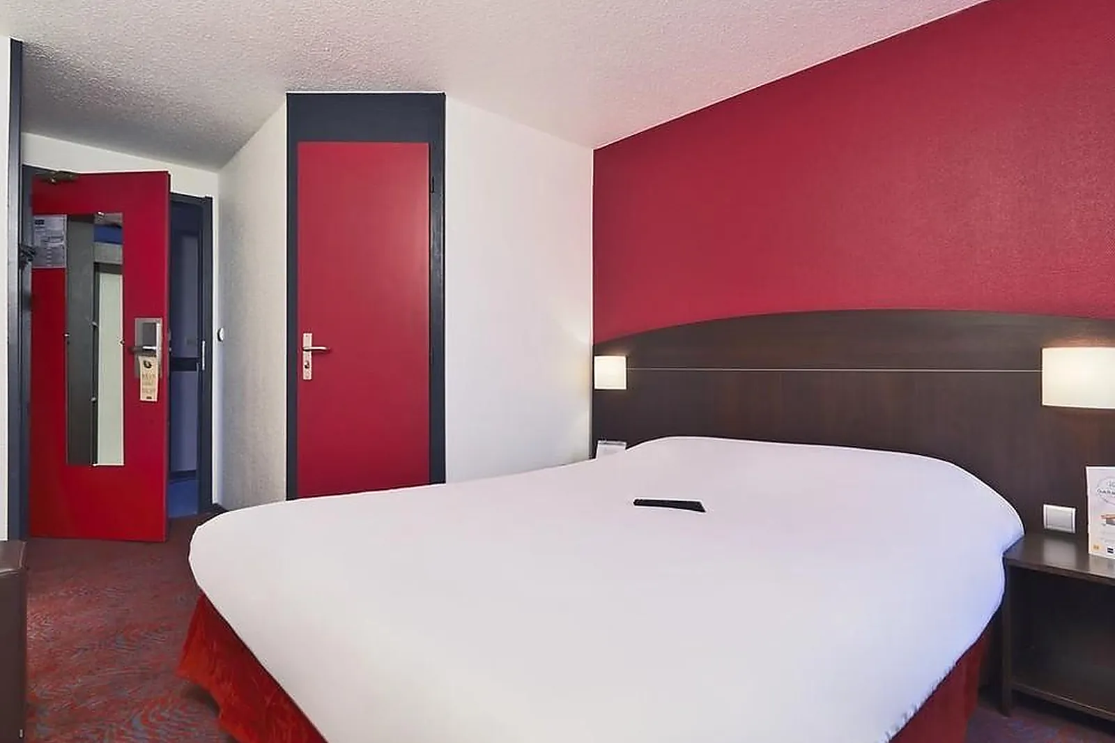 Lieux événementiels, KYRIAD LYON SUD – SAINT GENIS LAVAL