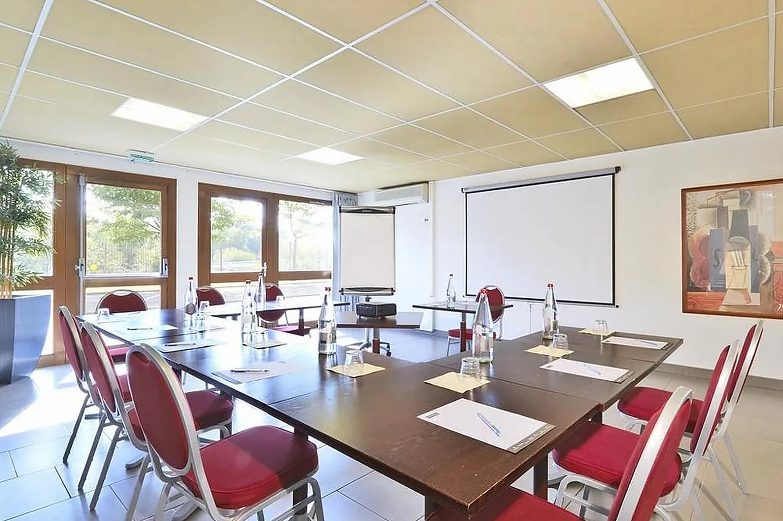 Lieux événementiels, KYRIAD LYON SUD – SAINT GENIS LAVAL