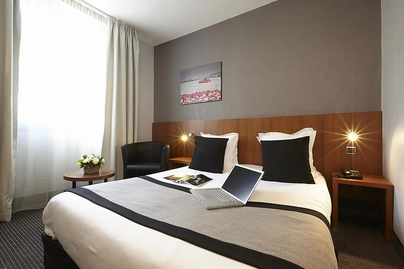 Lieux événementiels, KYRIAD MARSEILLE CENTRE PARADIS PRÉFECTURE