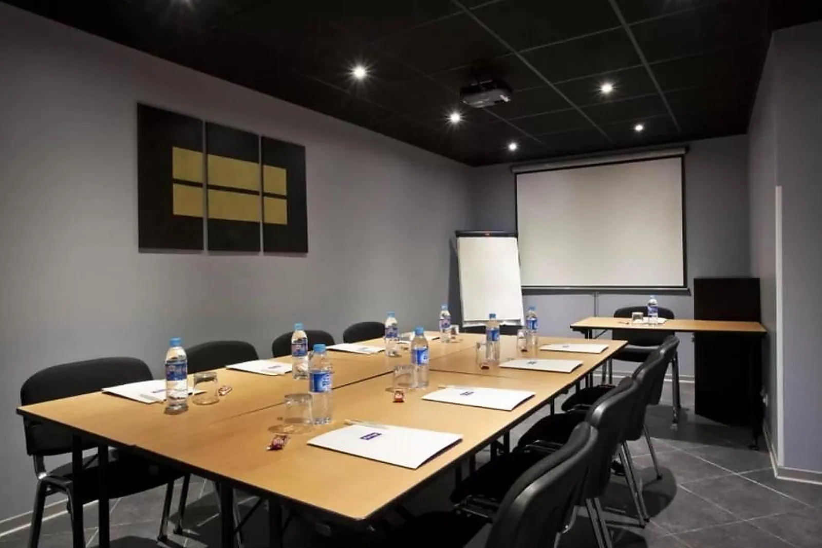 Lieux événementiels, KYRIAD MARSEILLE CENTRE PARADIS PRÉFECTURE