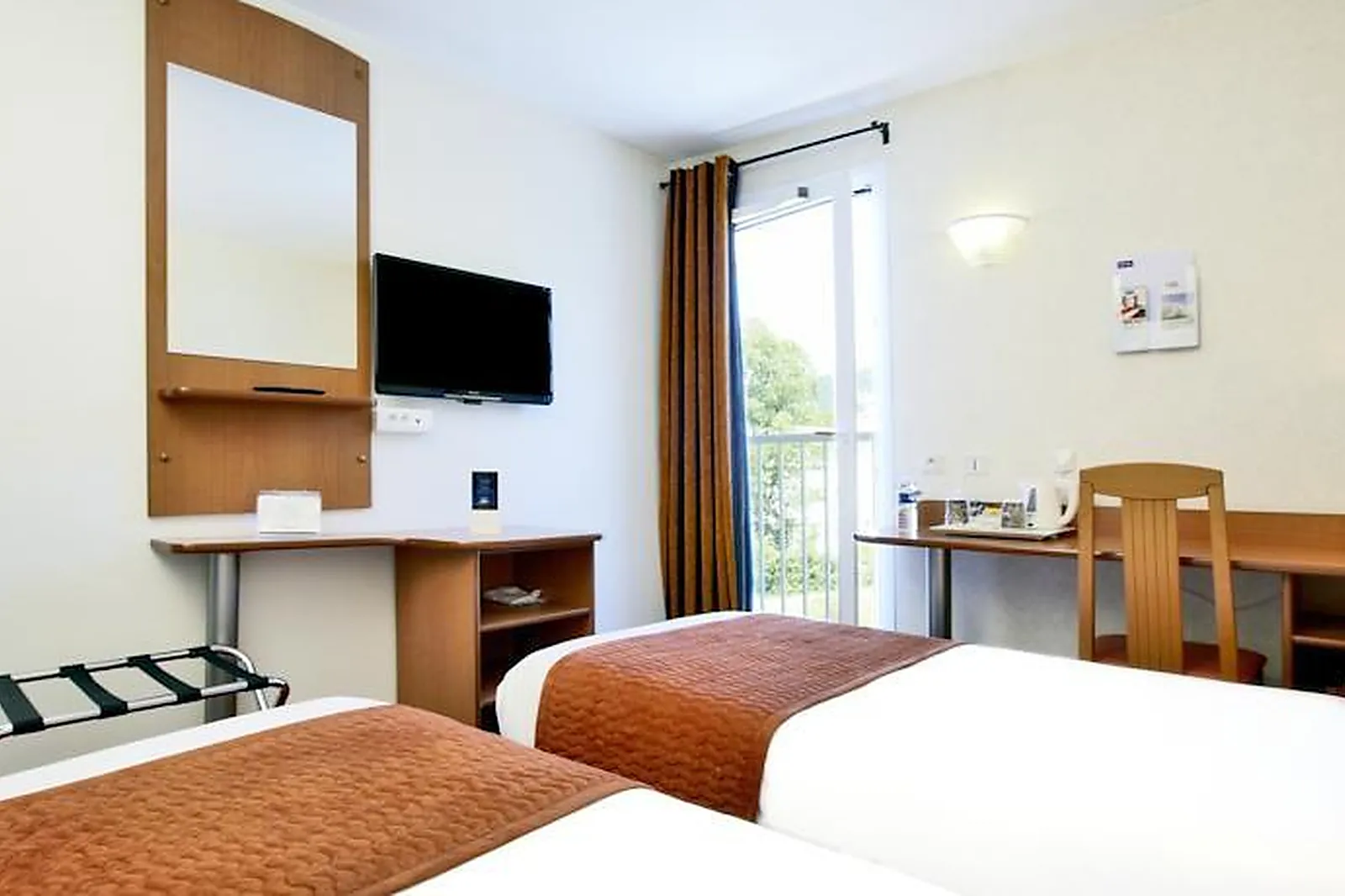 Lieux événementiels, KYRIAD MARSEILLE EST - GEMENOS