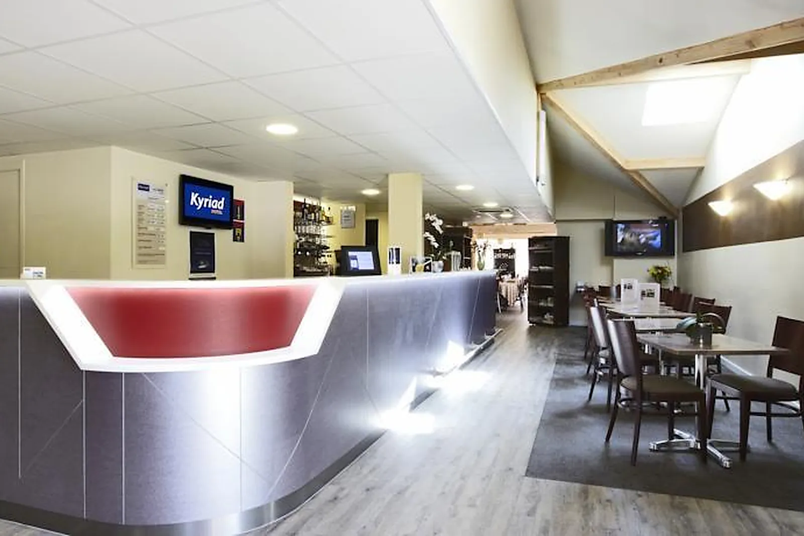 Lieux événementiels, KYRIAD MARSEILLE EST - GEMENOS