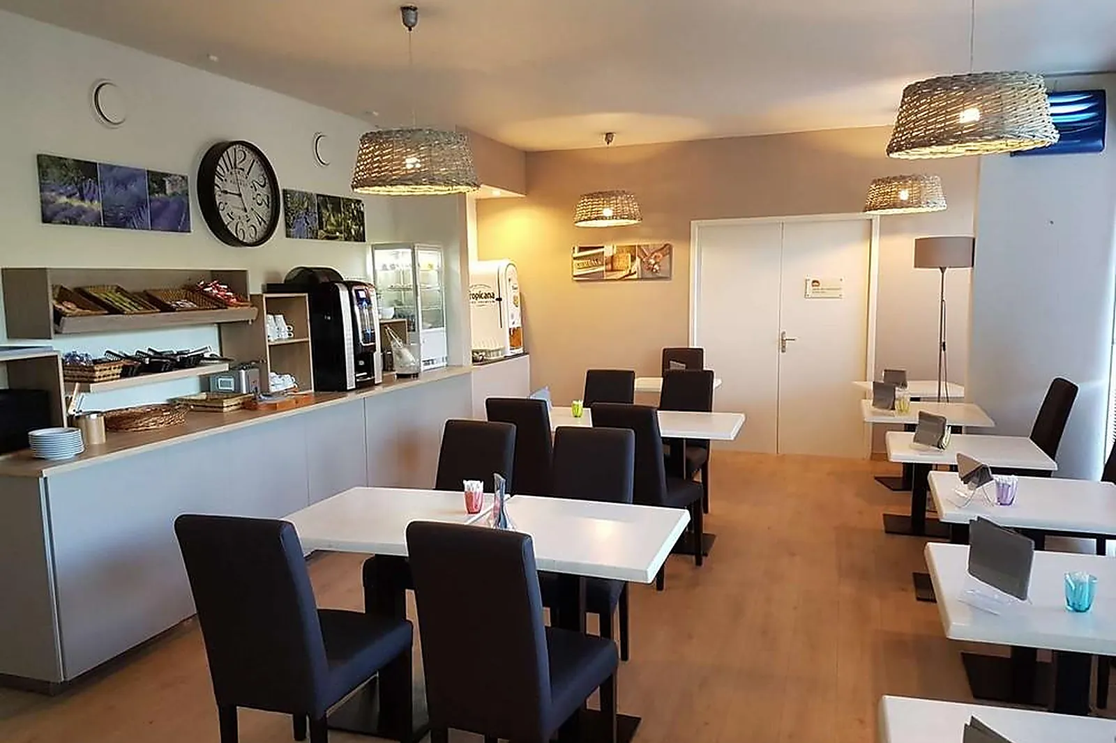 Lieux événementiels, KYRIAD MARSEILLE OUEST MARTIGUES