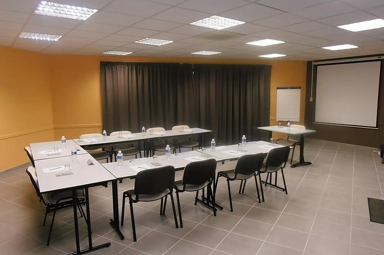 Lieux événementiels, KYRIAD MONTAUBAN