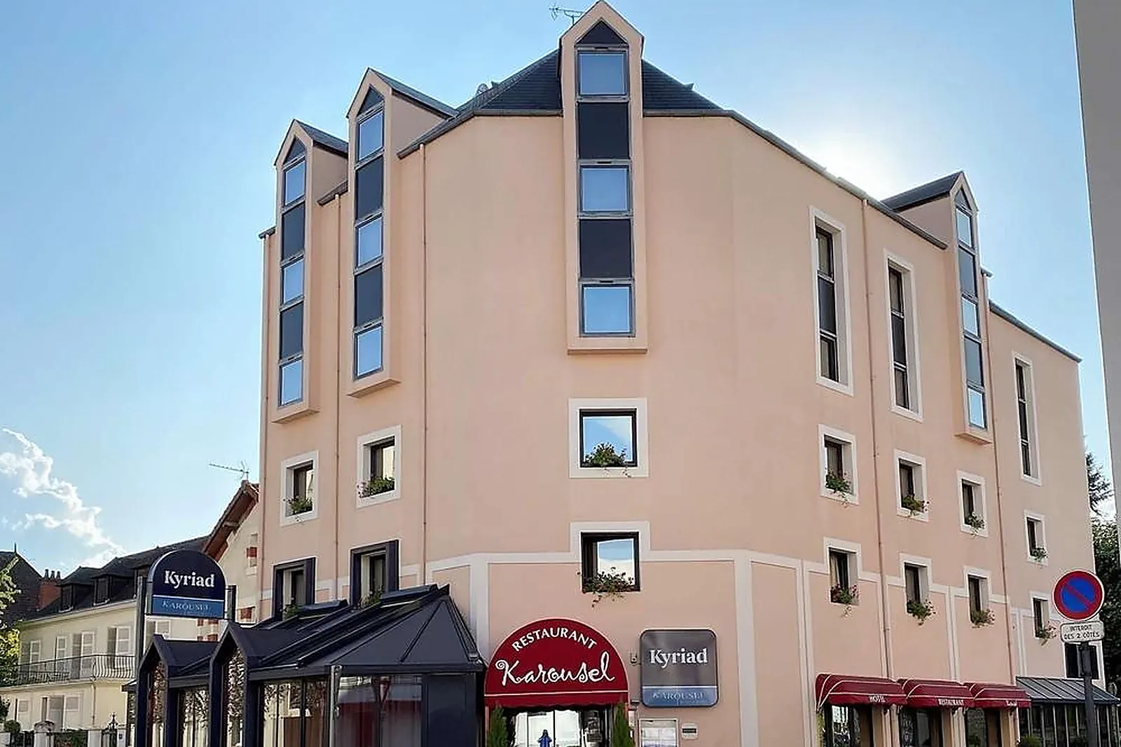 Lieux événementiels, KYRIAD NEVERS CENTRE