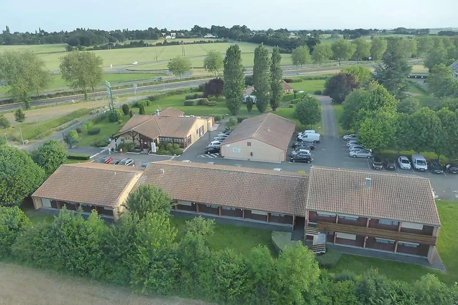 Lieux événementiels, KYRIAD NIORT EST LA CRÈCHE