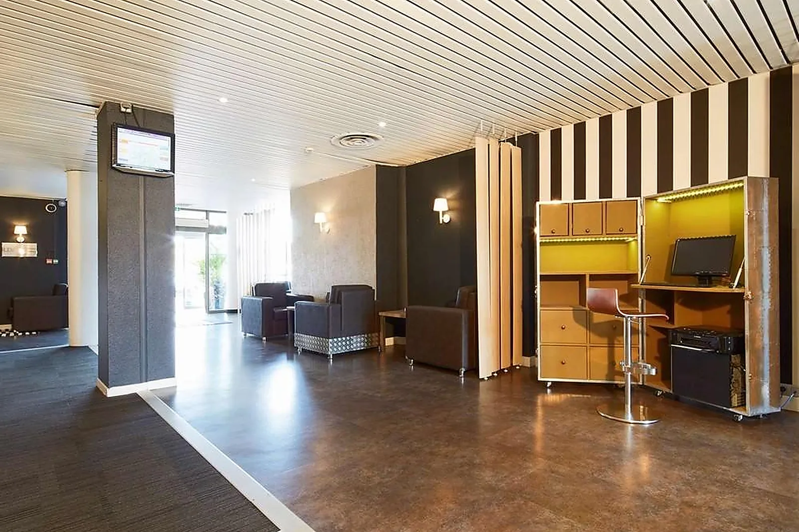 Lieux événementiels, KYRIAD ORLY-AÉROPORT ATHIS MONS