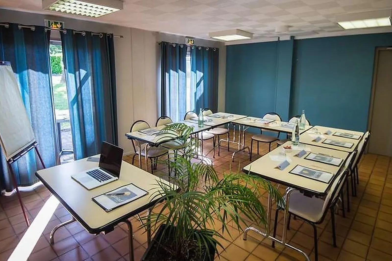 Lieux événementiels, KYRIAD ORTHEZ