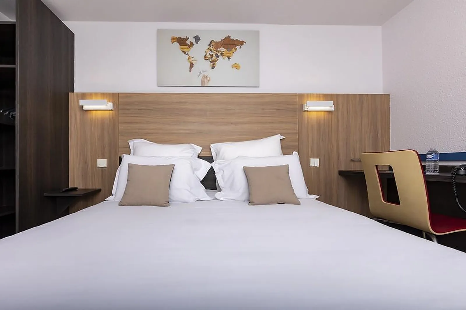 Lieux événementiels, KYRIAD PARIS OUEST COLOMBES