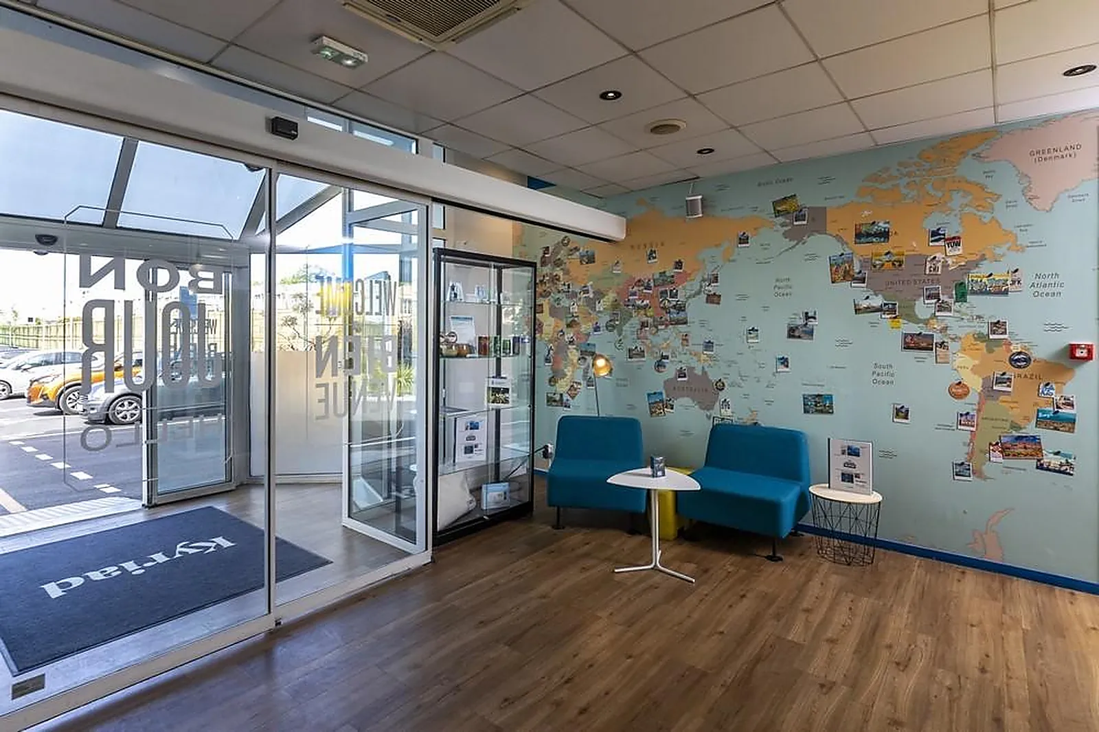 Lieux événementiels, KYRIAD PARIS OUEST COLOMBES