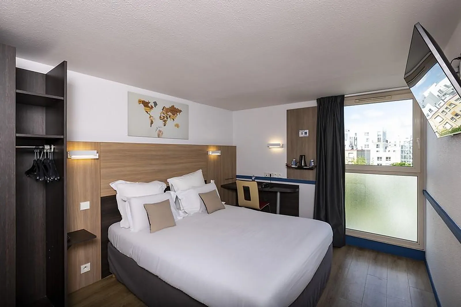 Lieux événementiels, KYRIAD PARIS OUEST COLOMBES