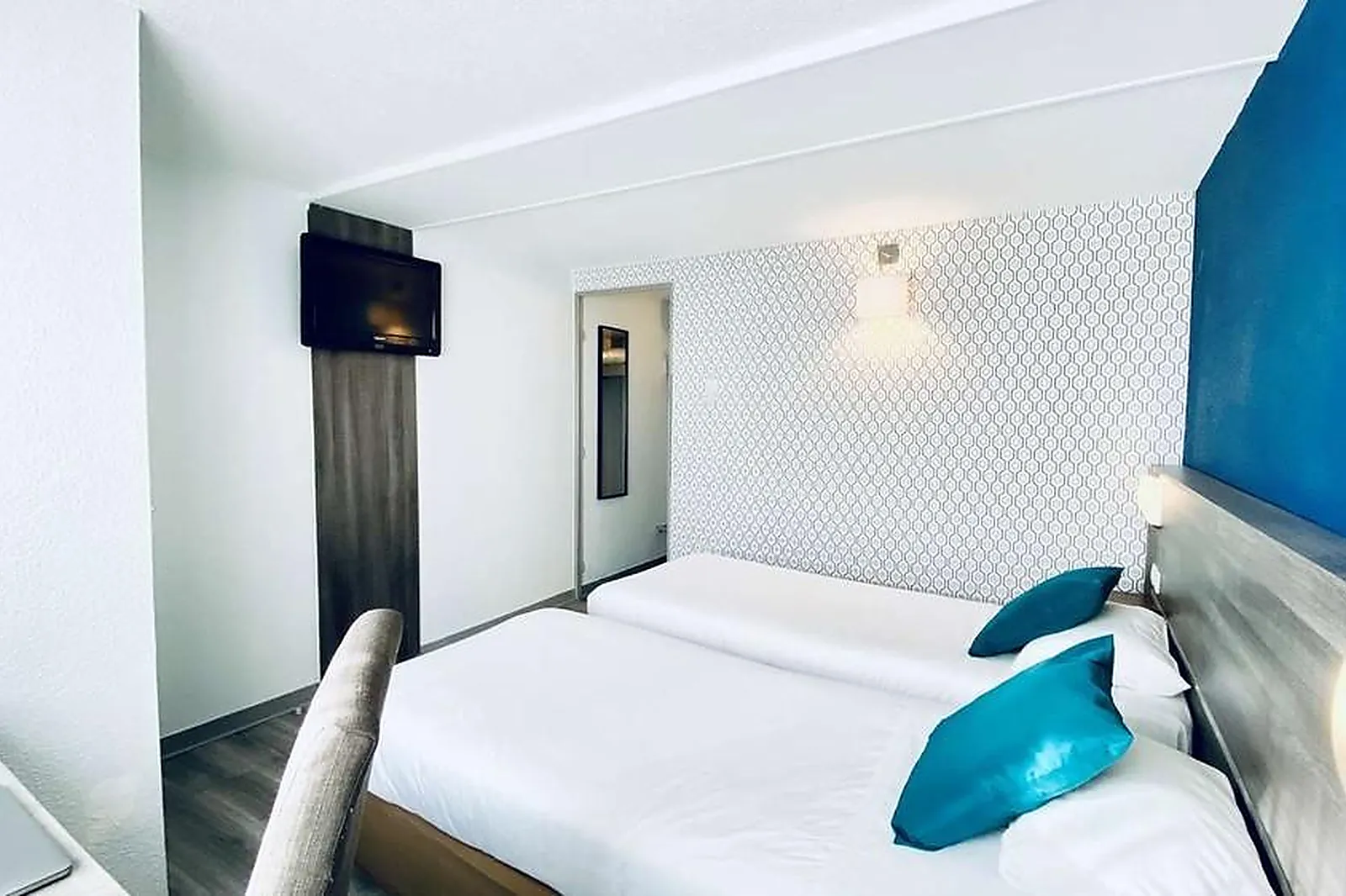 Lieux événementiels, KYRIAD PERONNE