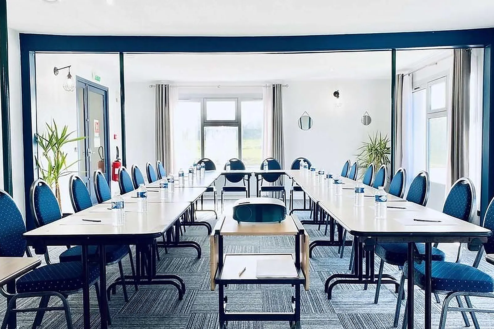 Lieux événementiels, KYRIAD PERONNE