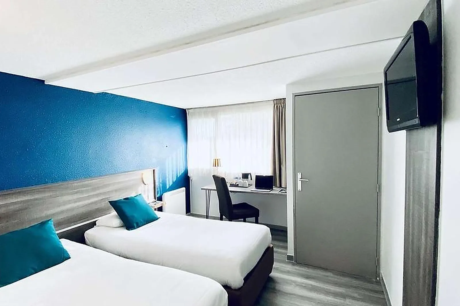 Lieux événementiels, KYRIAD PERONNE