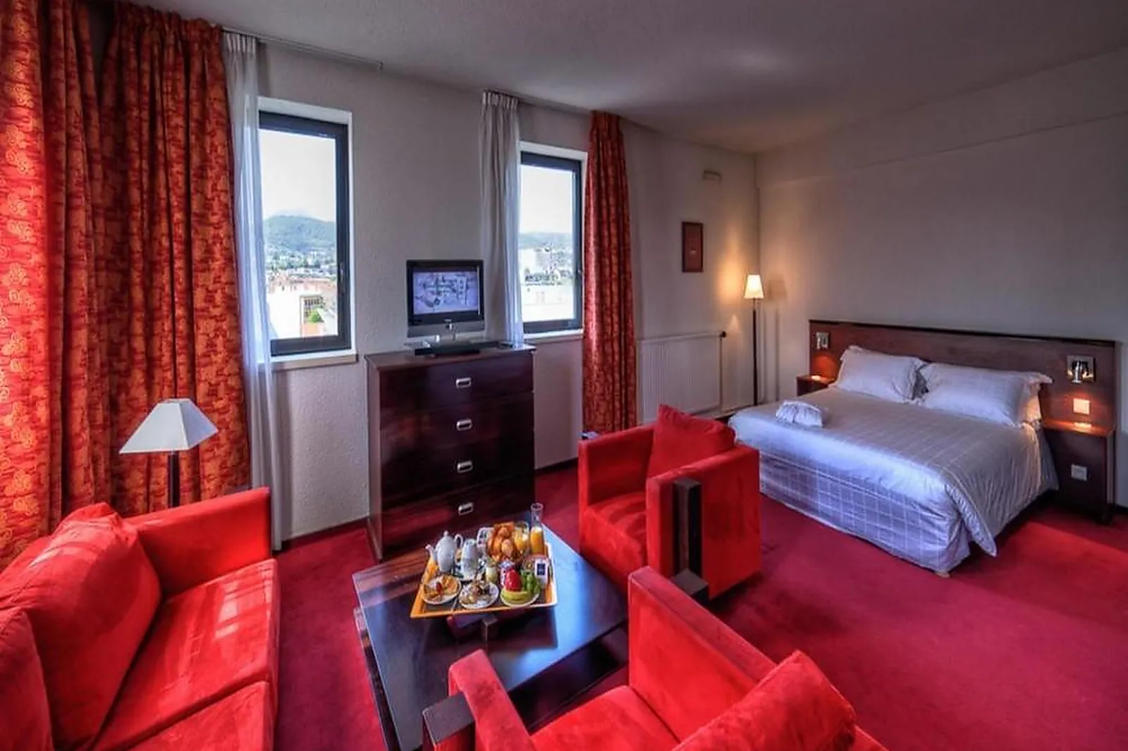 Lieux événementiels, KYRIAD PRESTIGE CLERMONT FERRAND