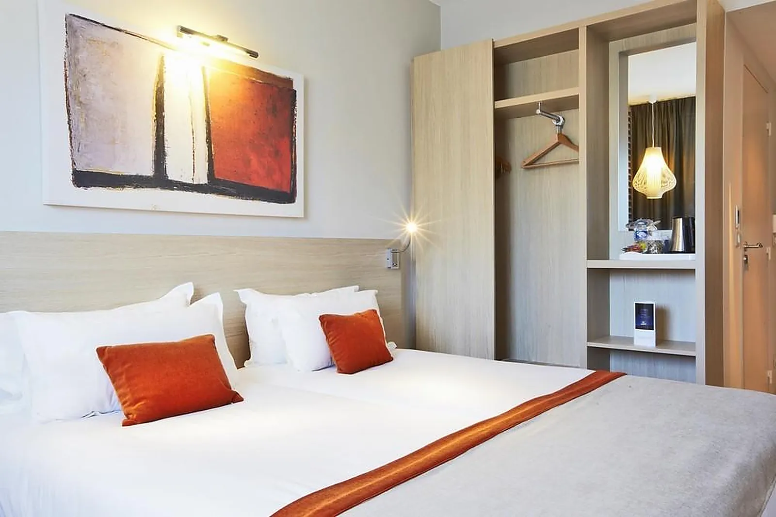 Lieux événementiels, KYRIAD PRESTIGE VANNES CENTRE PALAIS DES ARTS