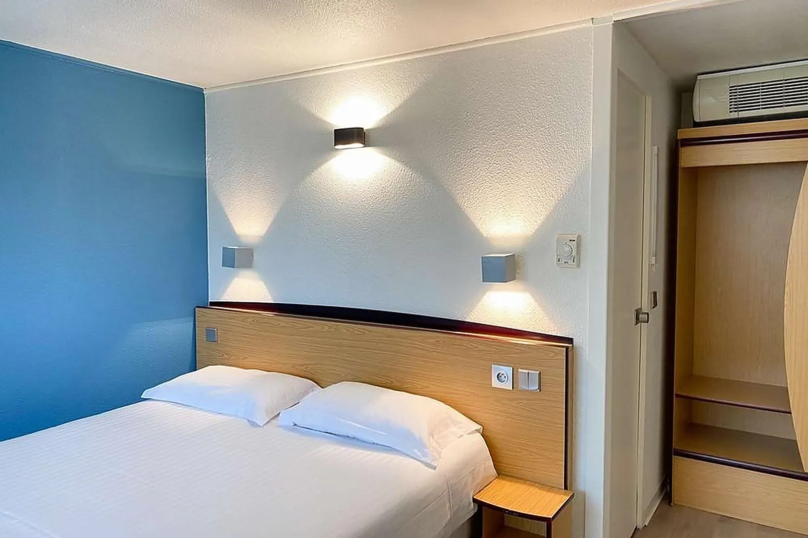 Lieux événementiels, KYRIAD ROANNE DIRECT