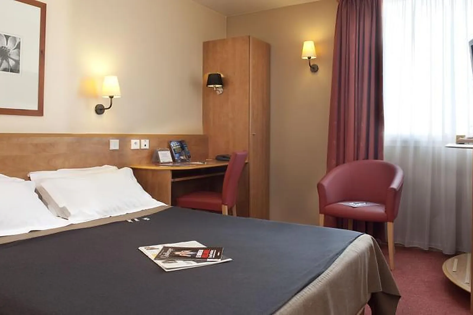 Lieux événementiels, KYRIAD ROISSY VILLEPINTE - PARC DES EXPOSITIONS