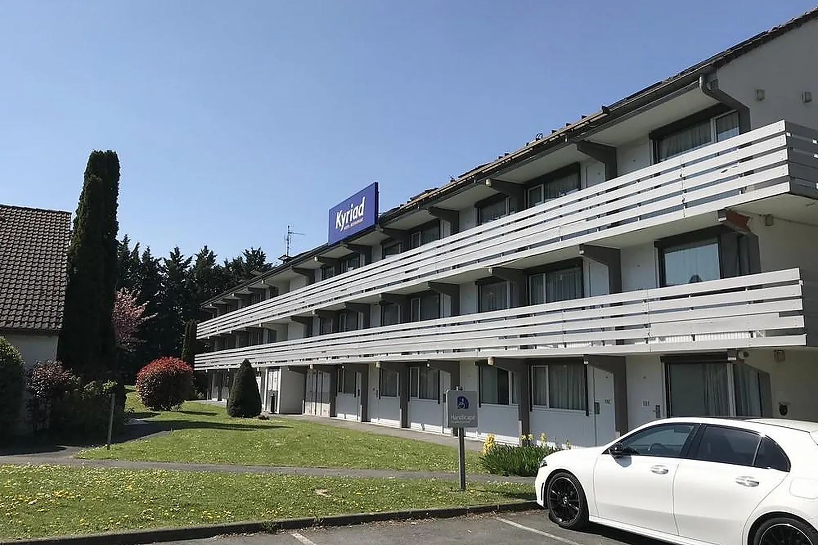 Lieux événementiels, KYRIAD VALENCIENNES SUD ROUVIGNIES