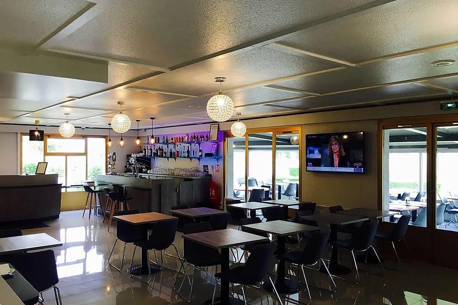 Lieux événementiels, KYRIAD VALENCIENNES SUD ROUVIGNIES