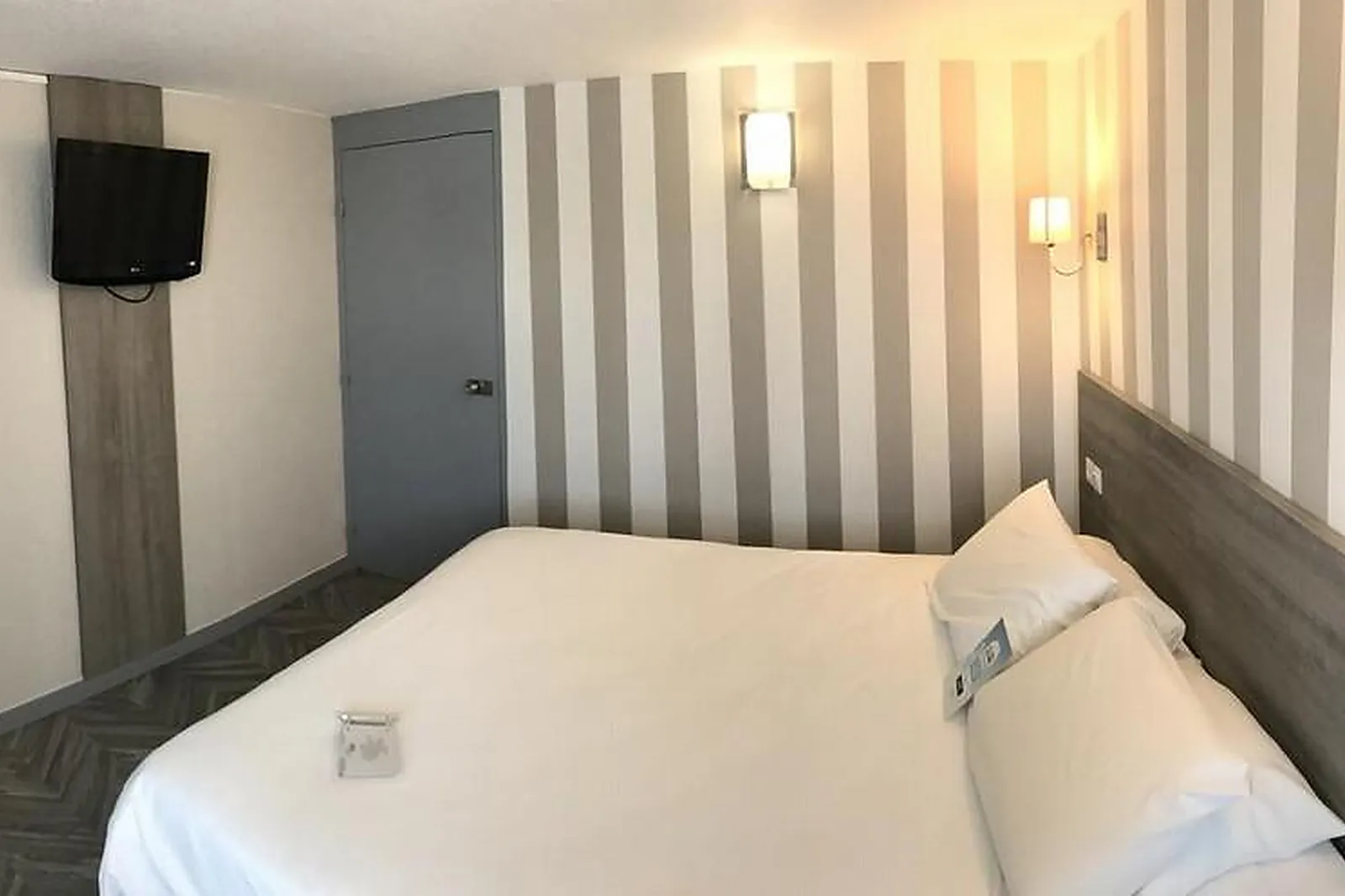 Lieux événementiels, KYRIAD VALENCIENNES SUD ROUVIGNIES