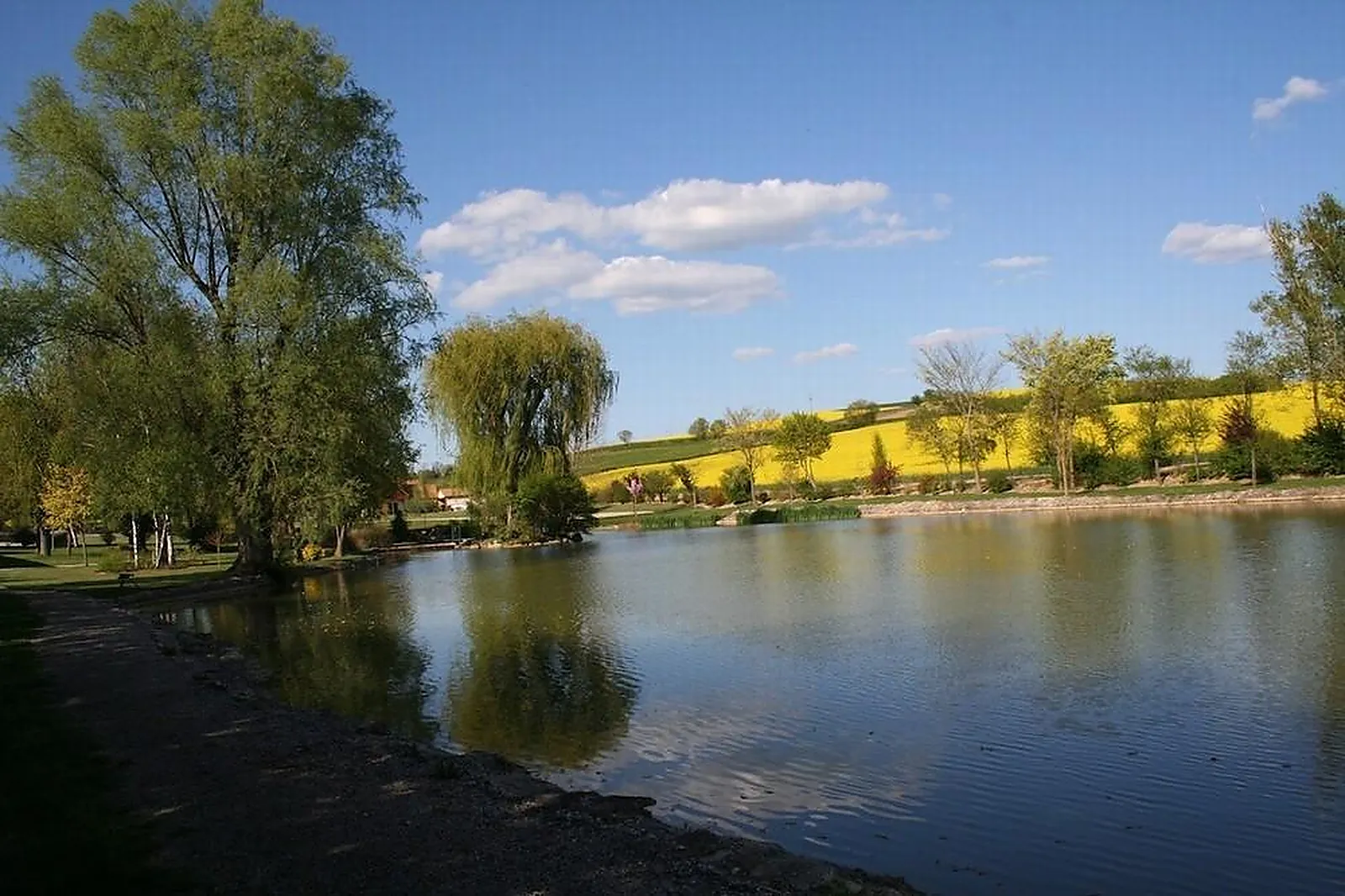 Lieux événementiels, L'ABIME